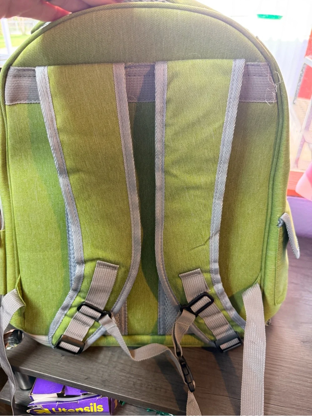 Moorpet Transparent Bubble Pet Carrier Backpack 15-18 Lbs